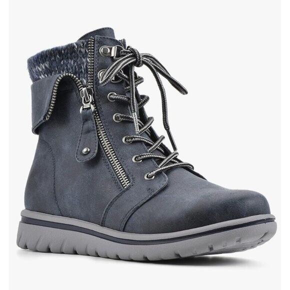 New Cliffs By White Mountain Hope Suede‎ Ankle Boot Sweater Knit Lining Navy 7M - Picture 1 of 6